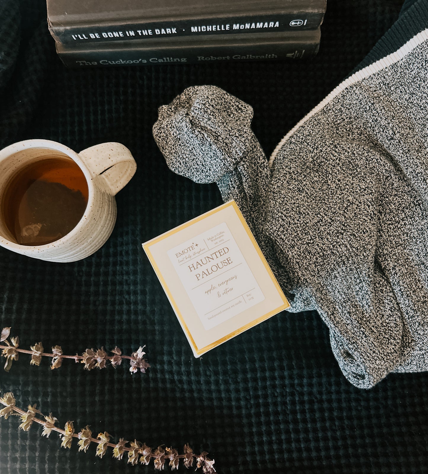 haunted palouse 8 oz soy candle