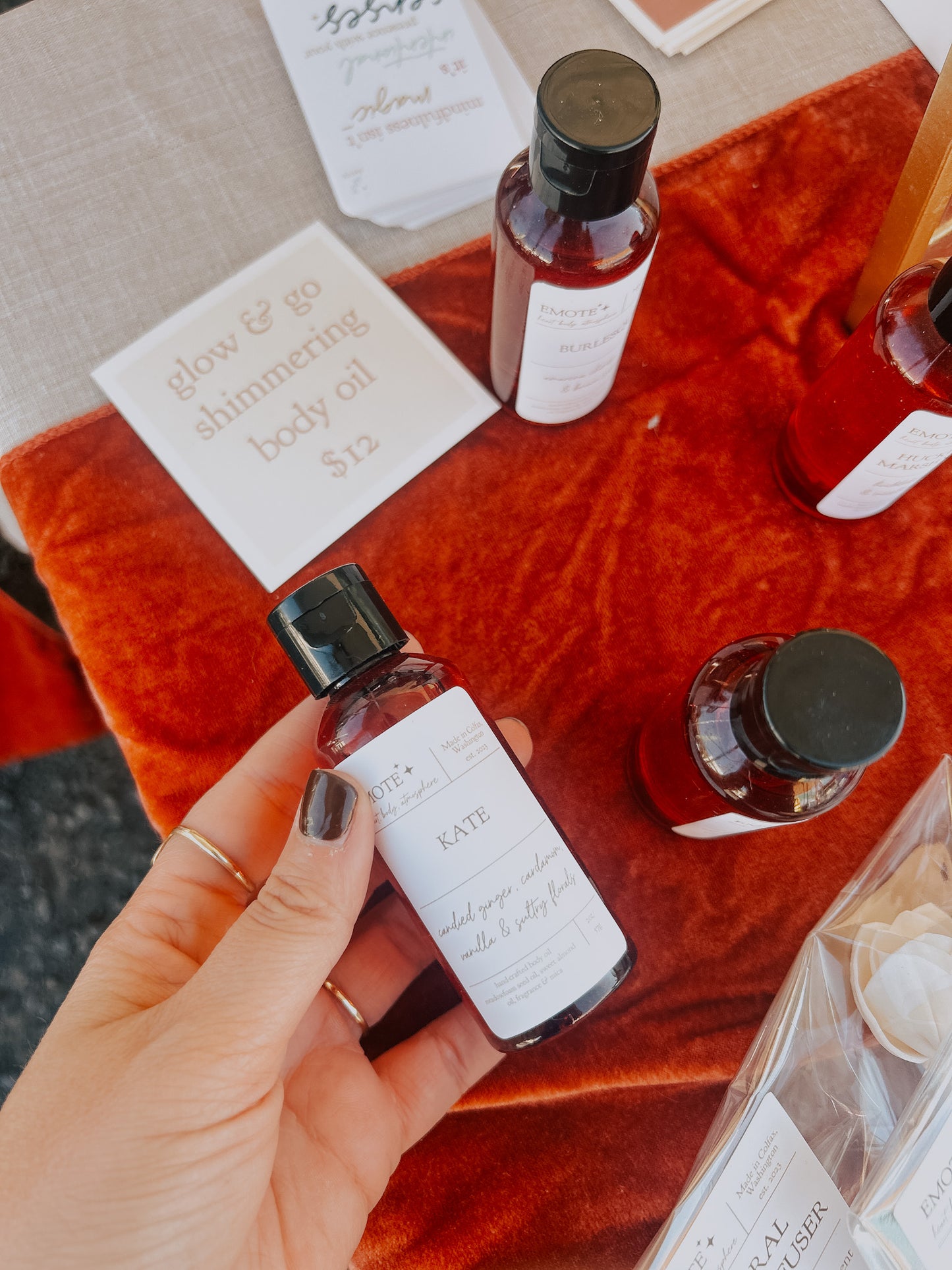 glow and go body shimmer oil