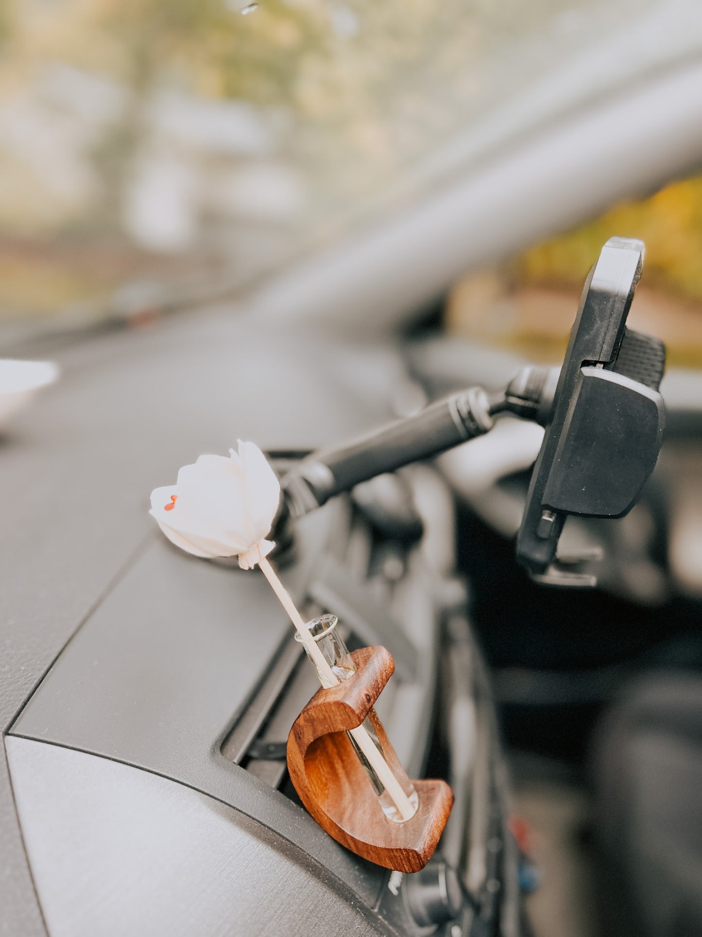 forever flower car diffuser