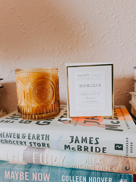 book club 8 oz soy candle