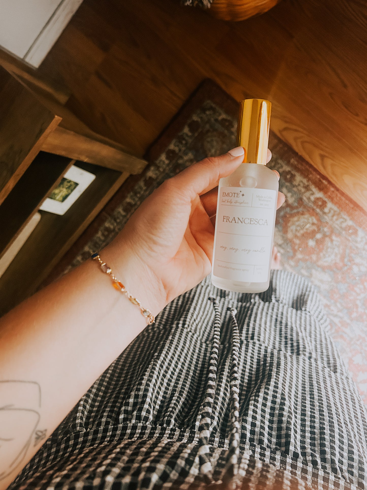 francesca fragrance spray