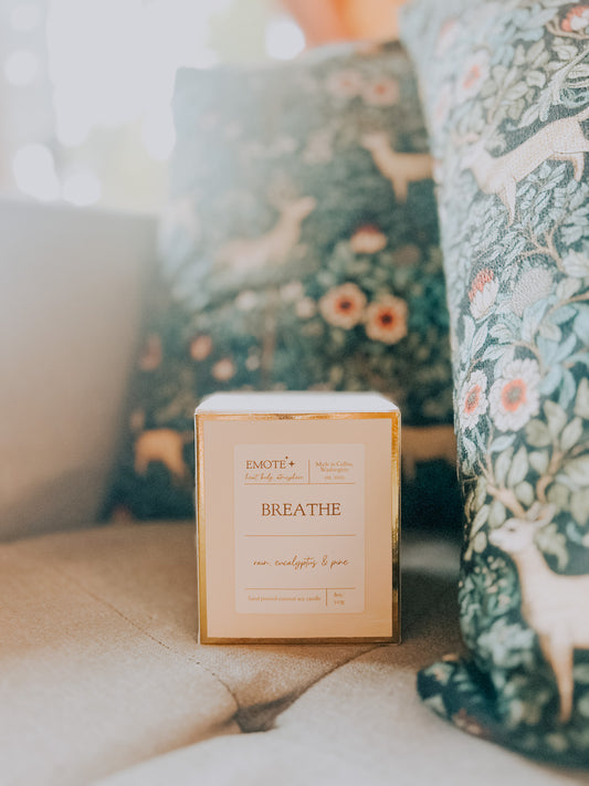 breathe 8 oz soy candle