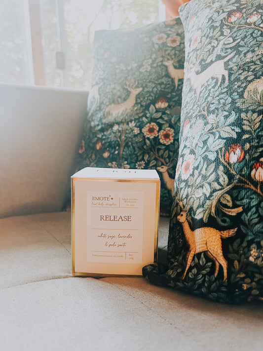 release 8 oz soy candle