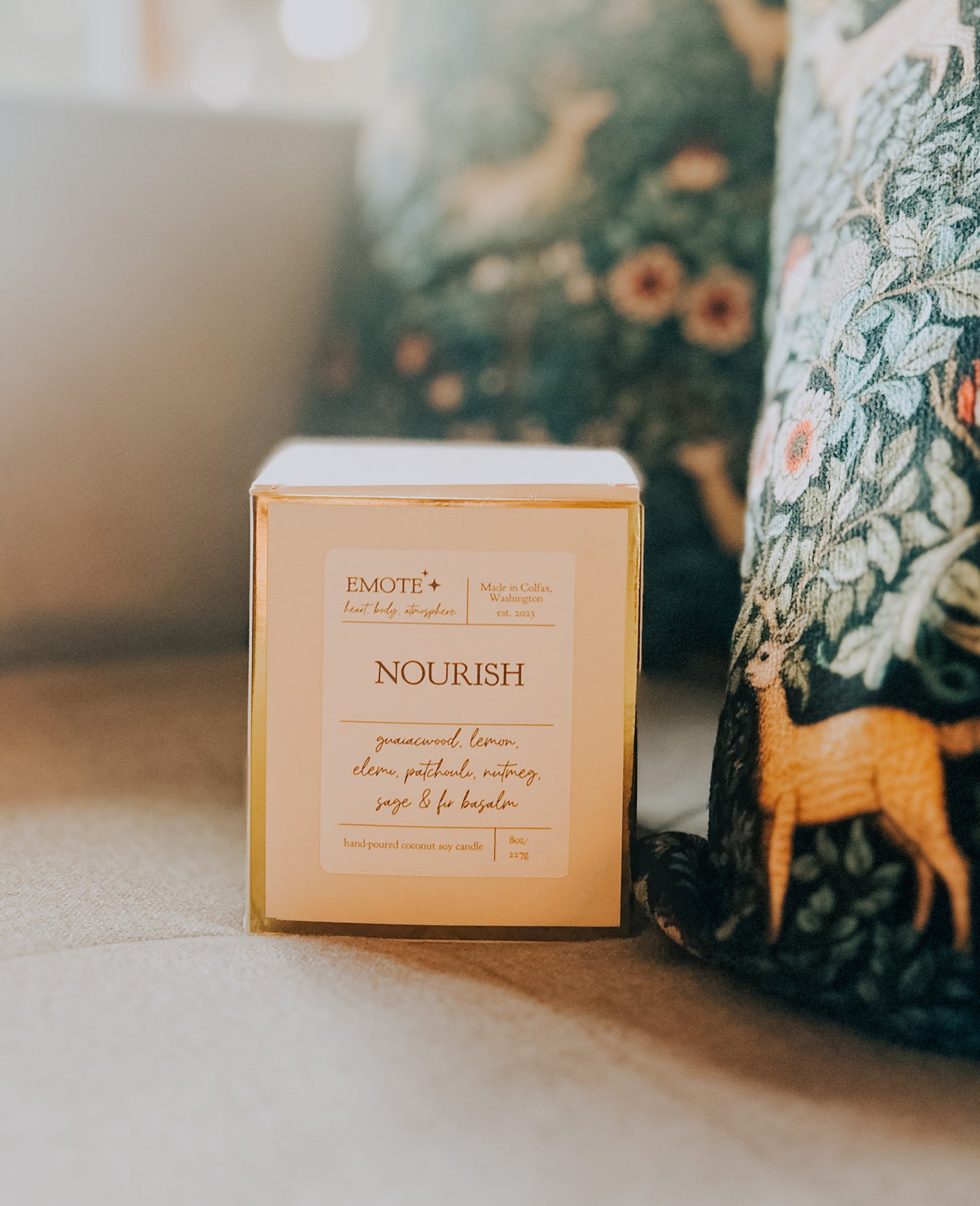 nourish 8 oz soy candle