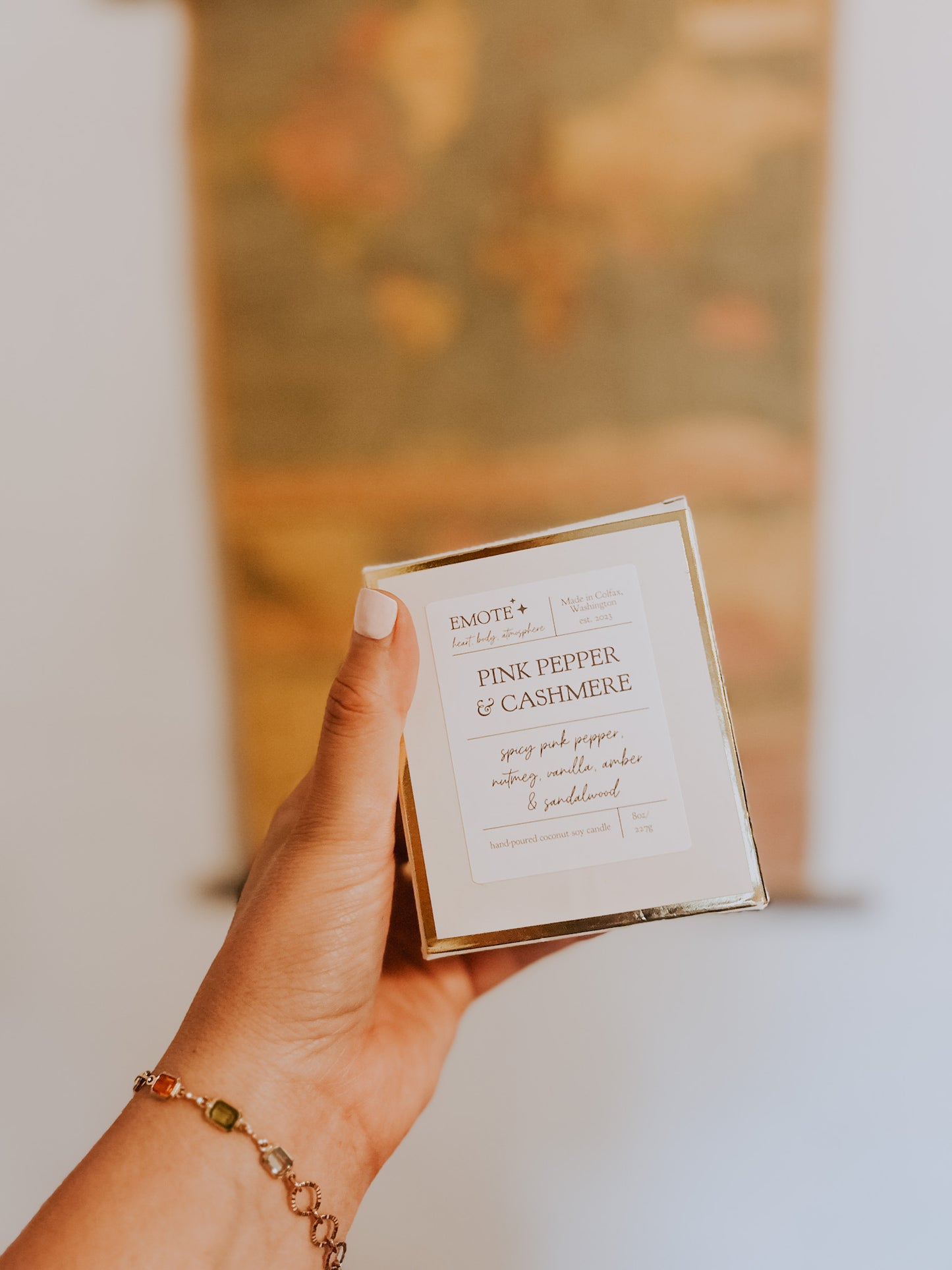 pink pepper & cashmere 8 oz soy candle