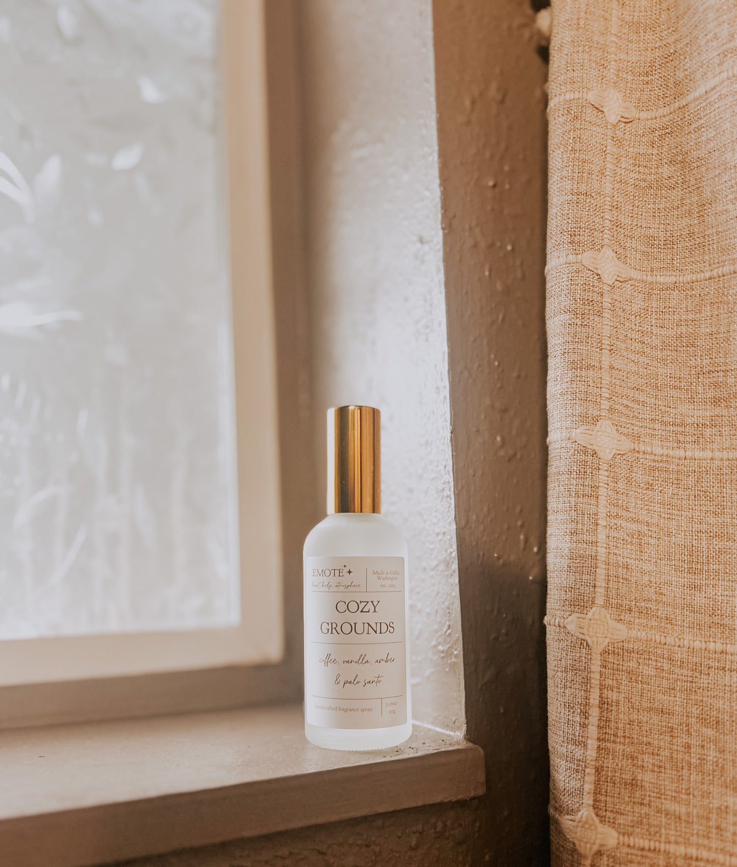 cozy grounds fragrance spray