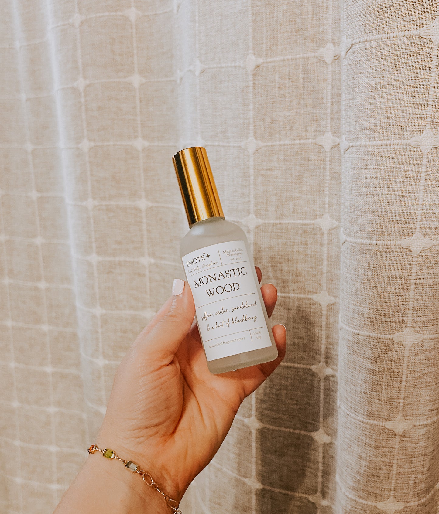 monastic wood fragrance spray