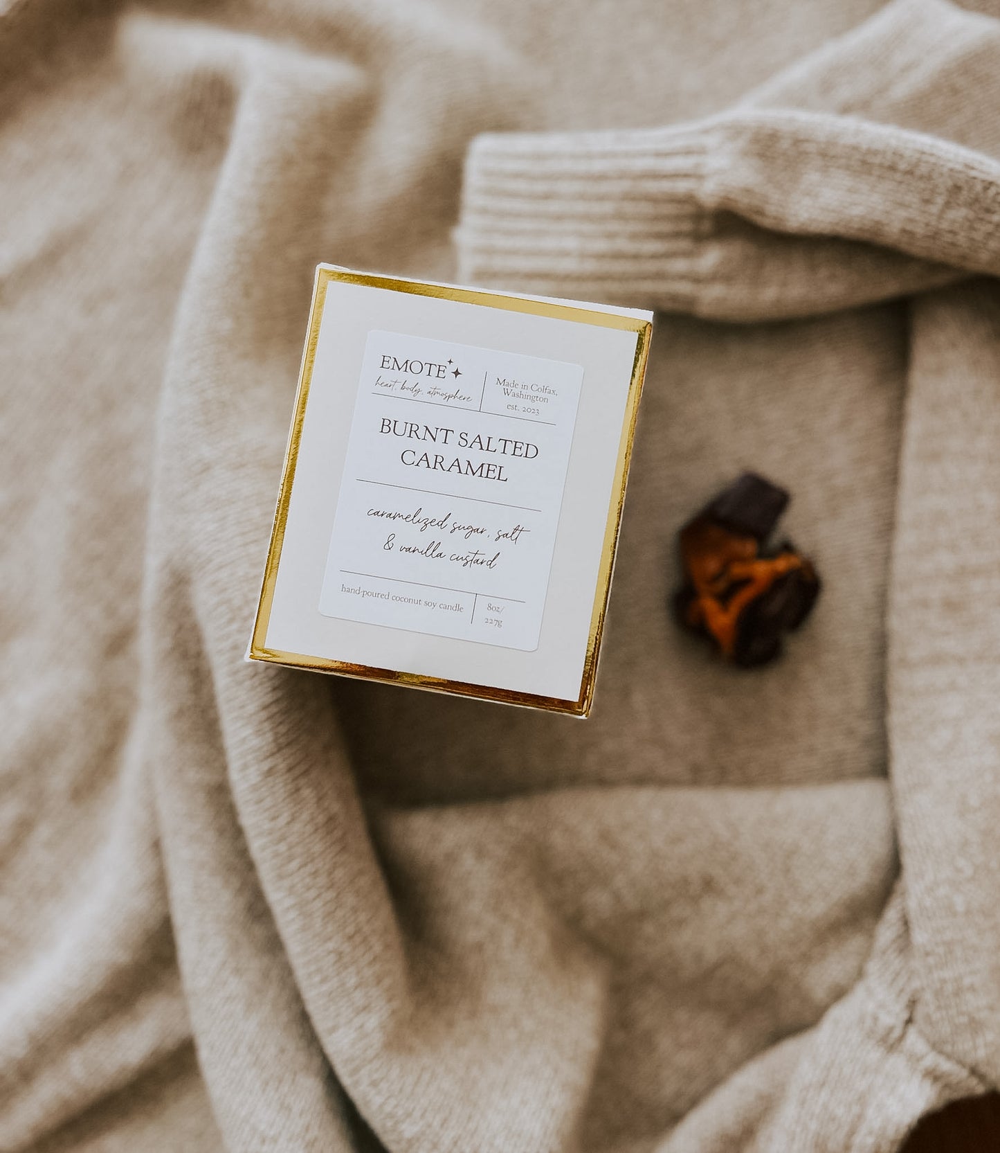 burnt salted caramel 8 oz soy candle