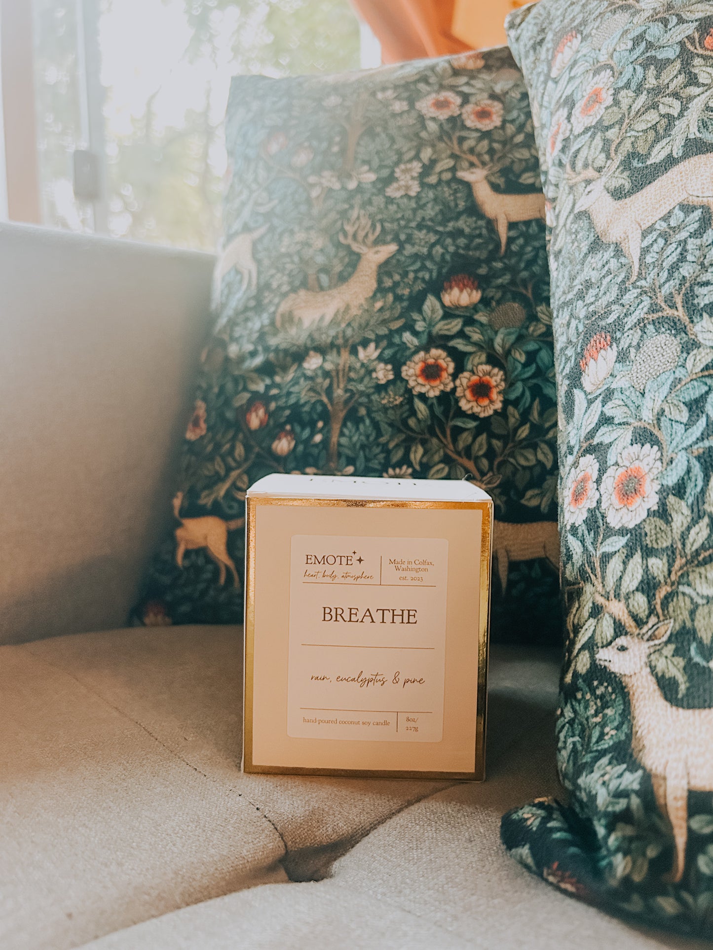 breathe 8 oz soy candle