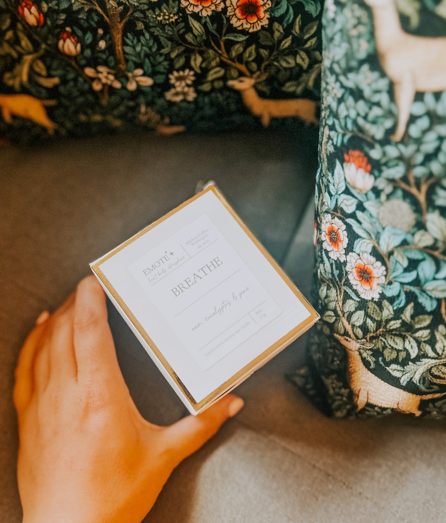 breathe 8 oz soy candle
