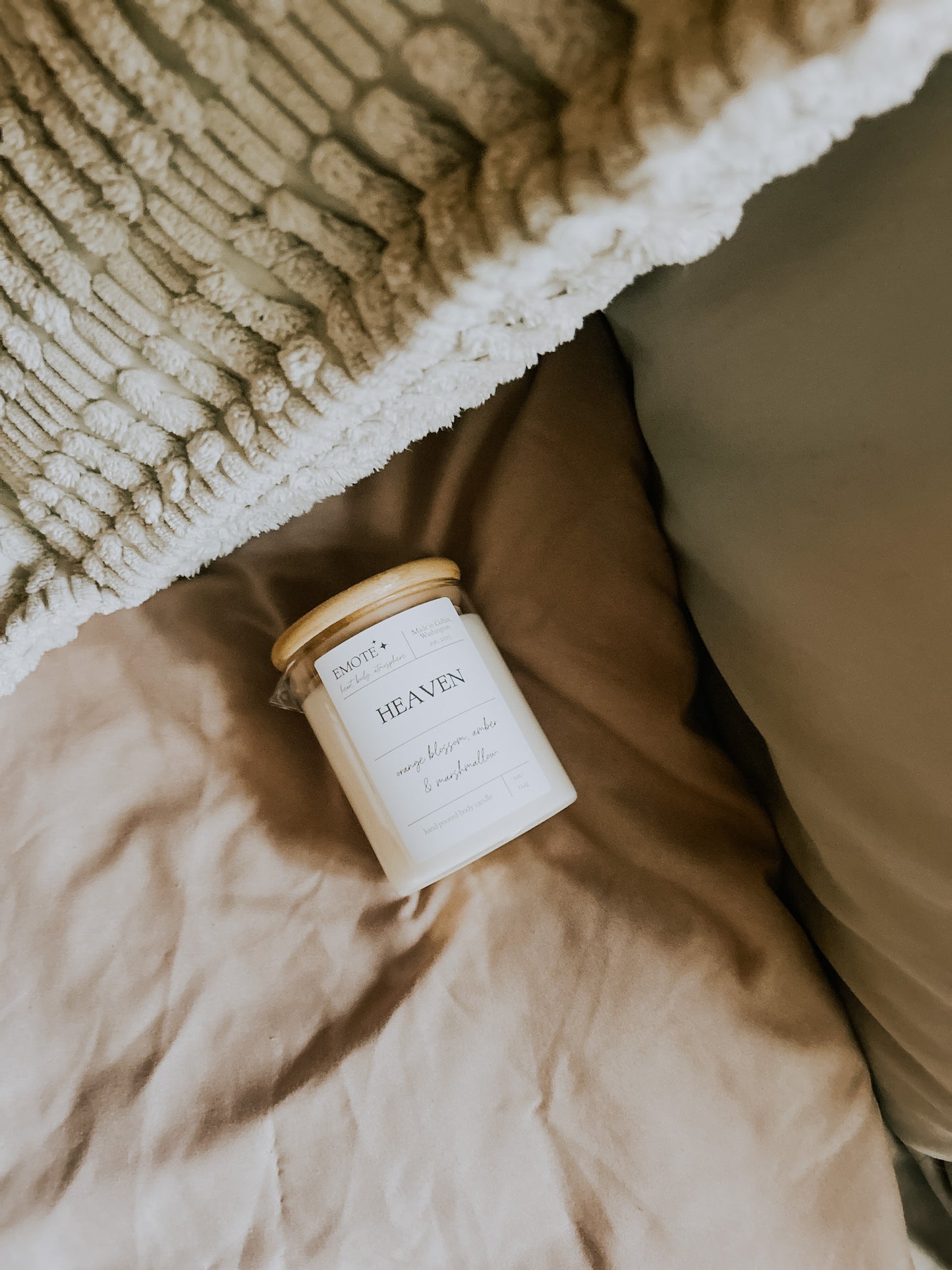 heaven body candle