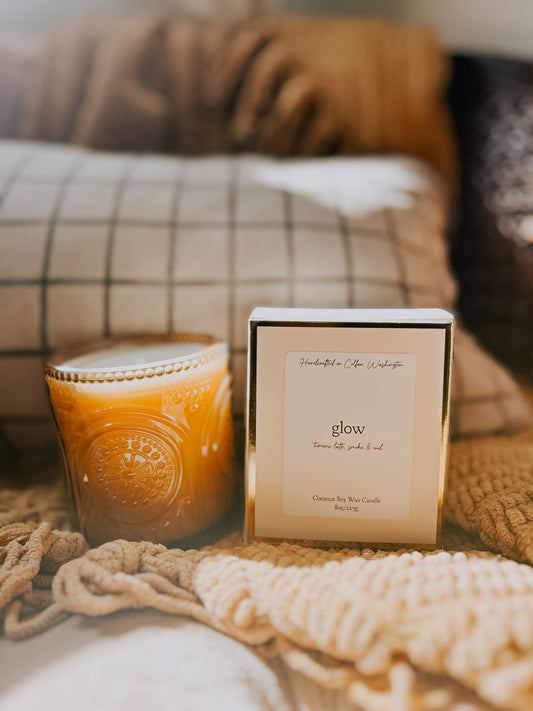 glow 8 oz soy candle