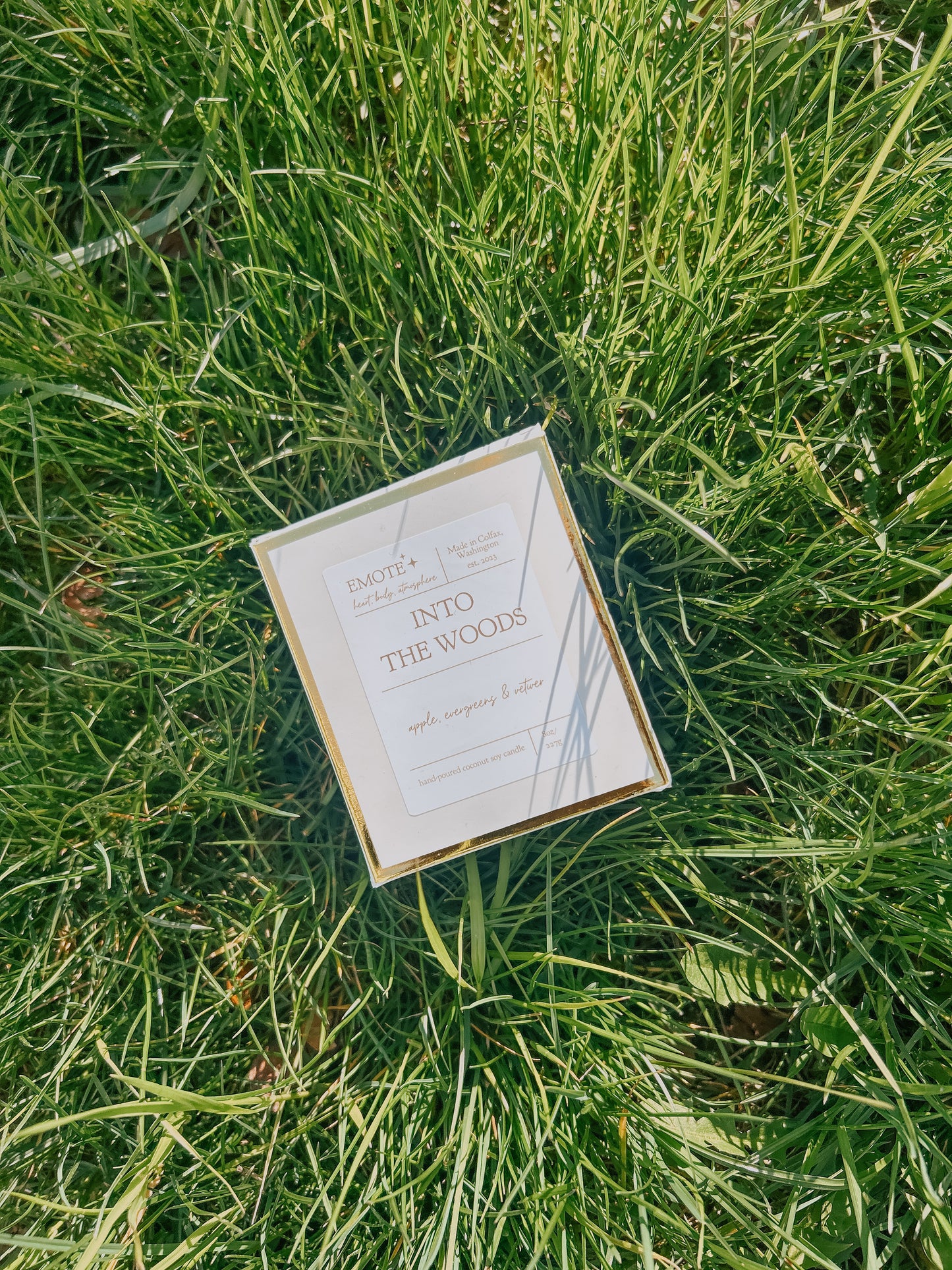 into the woods 8 oz soy candle