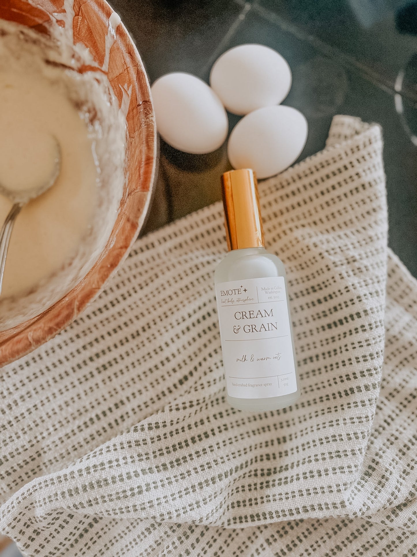 cream & grain fragrance spray
