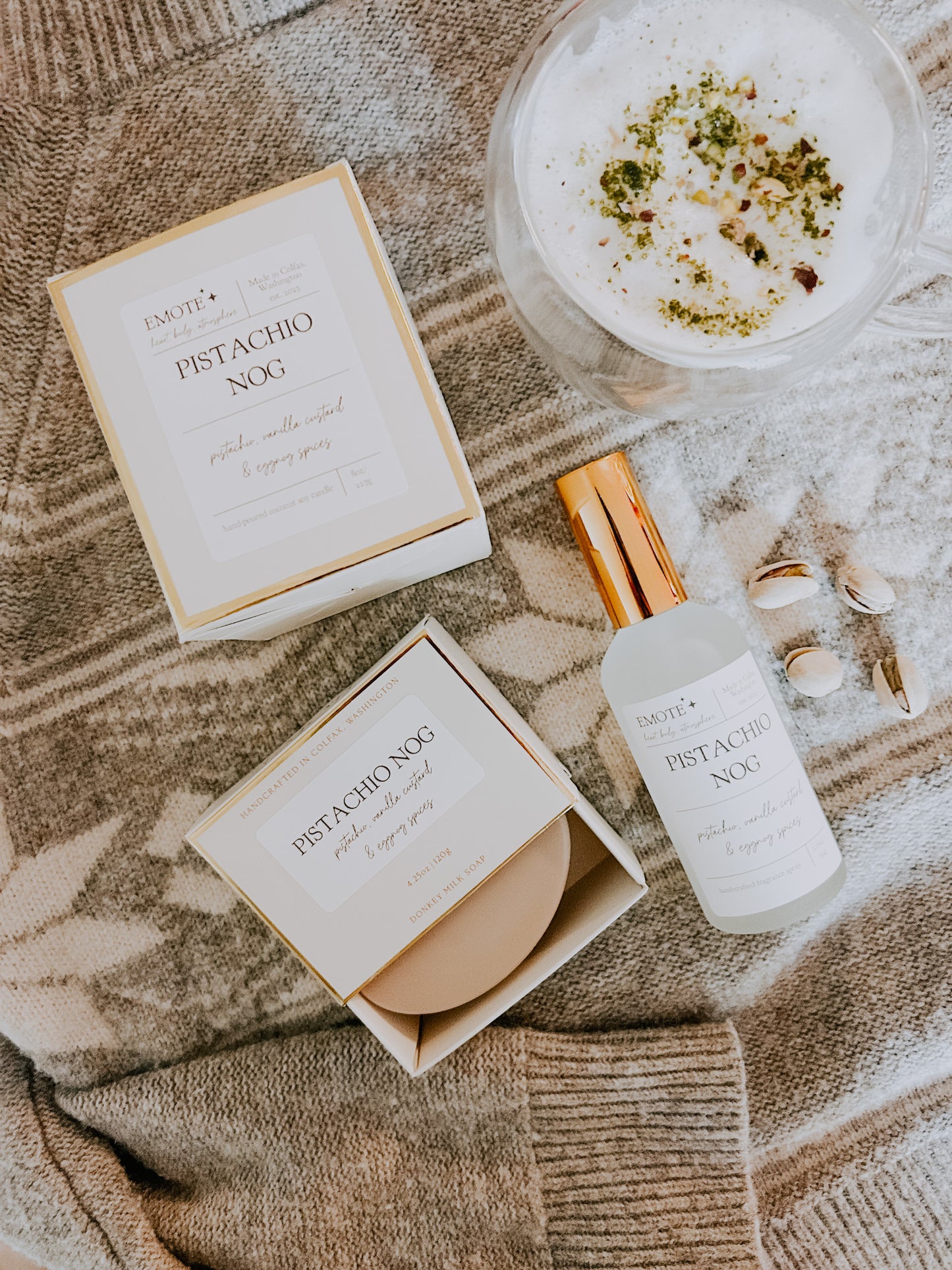 pistachio nog 8 oz soy candle