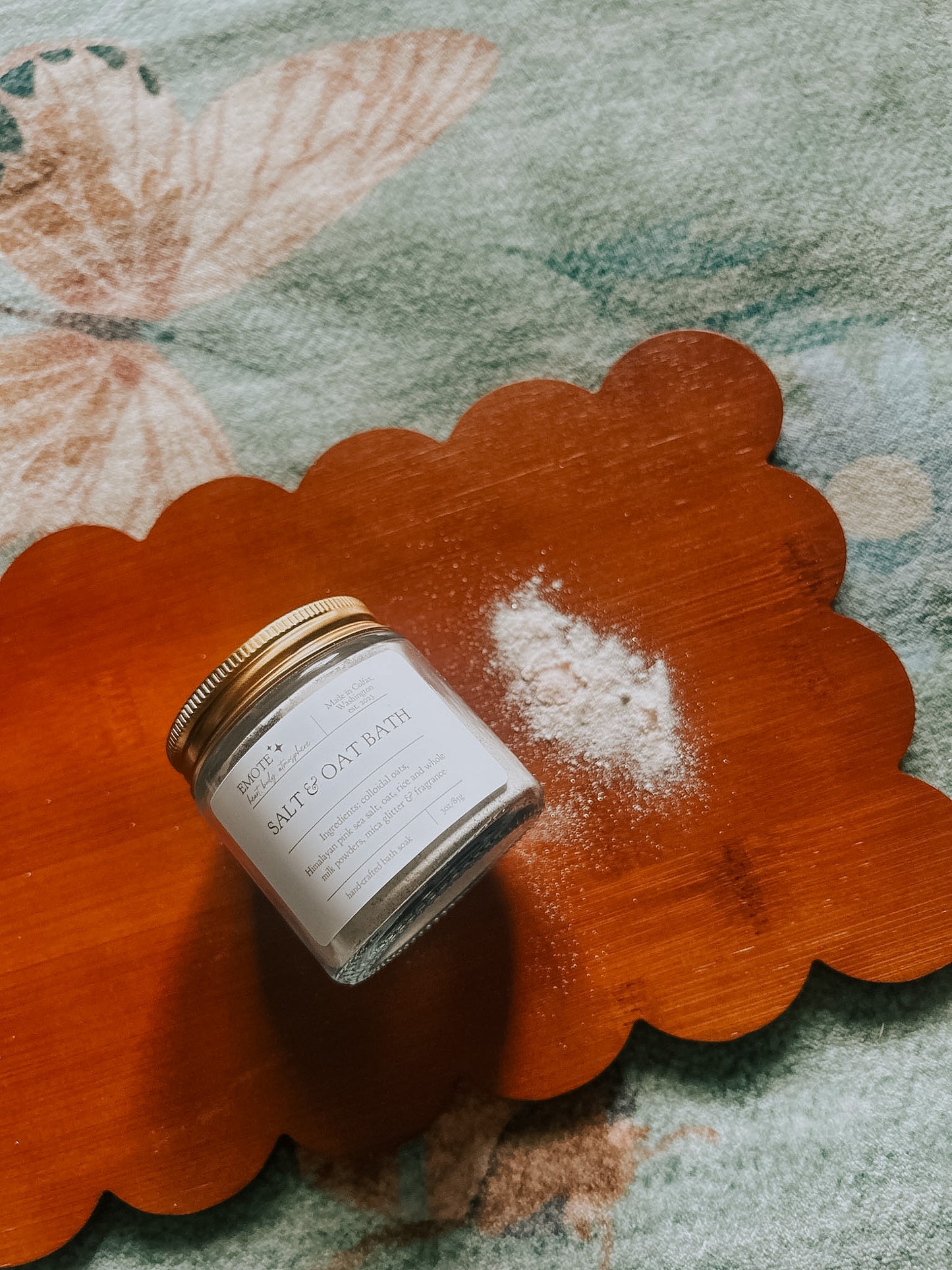 salt & oat bath