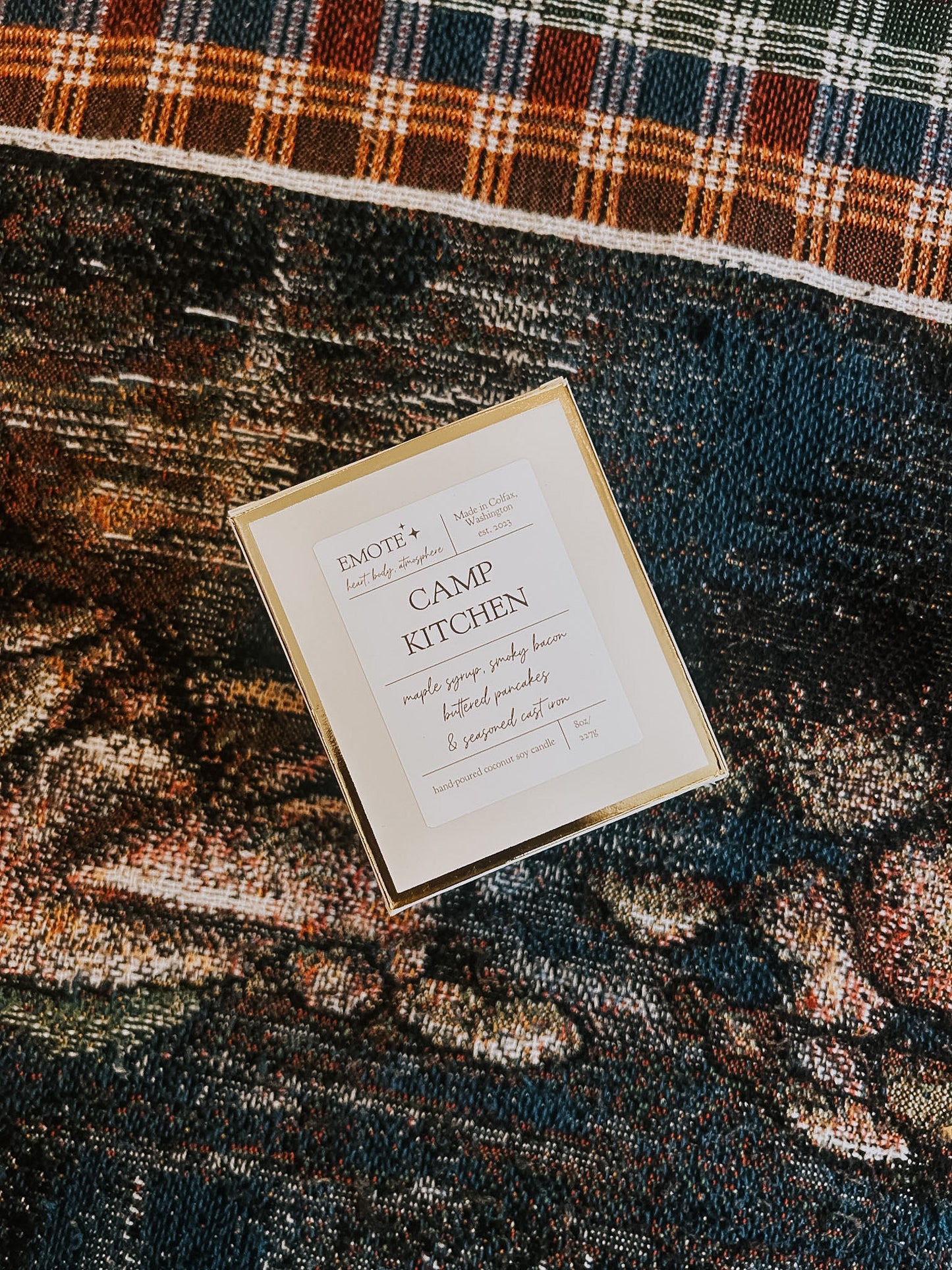 camp kitchen 8 oz soy candle