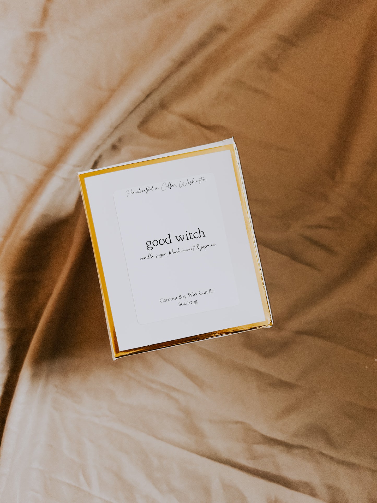 good witch 8 oz coconut + soy candle